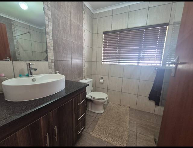 3 BEDROOM HOUSE FOR SALE IN THREE RIVERS EAST